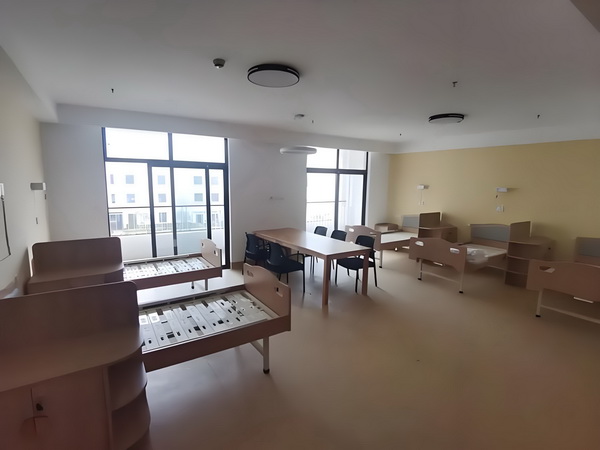 董璇婚后情况曝光！不愿丈夫和女儿住一起，与其分居，倪萍很担忧